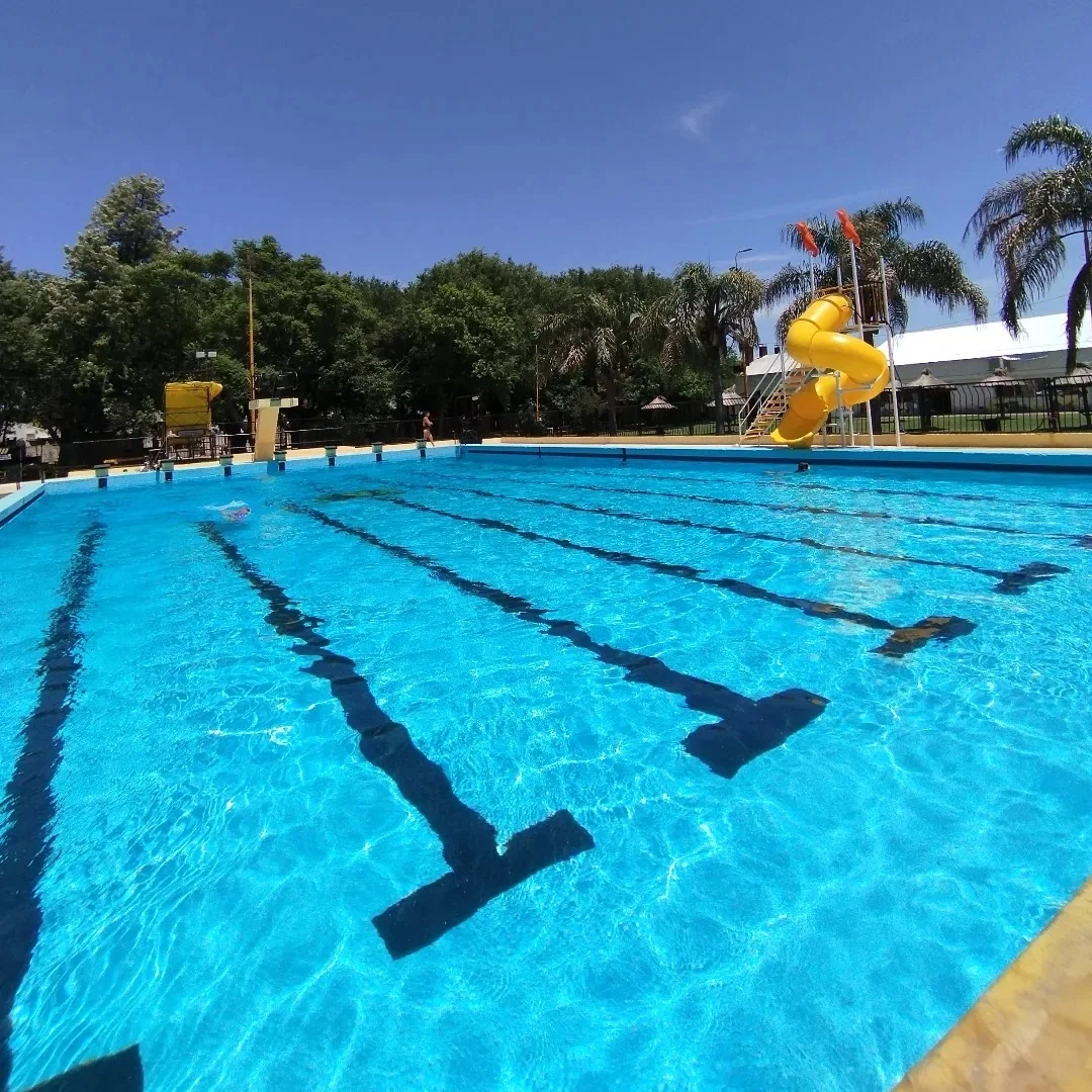 Piletas al aire libre, fotografía aportada por el club